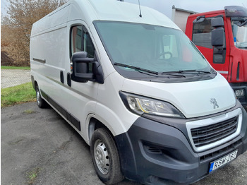 Fourgon grand volume PEUGEOT Boxer