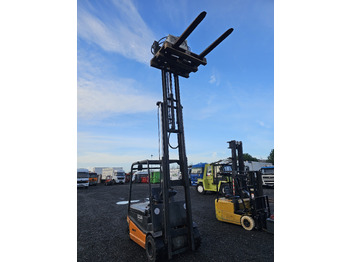 Chariot élévateur électrique STILL R60