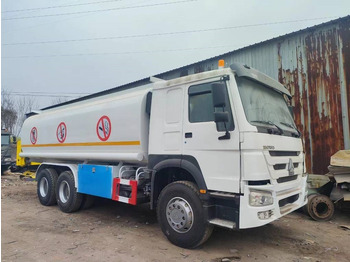 Camion citerne SINOTRUK HOWO