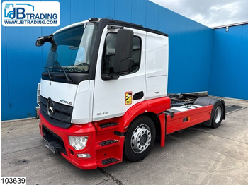 Tracteur routier MERCEDES-BENZ Actros 1843