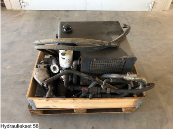 Hydraulique Universeel Pump, tank and hydraulic hoses: photos 3