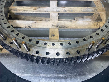 Frame/ Châssis pour Engins de chantier Sennebogen 835E-127775-Slewing ring/Drehkranz/Draaikrans: photos 4