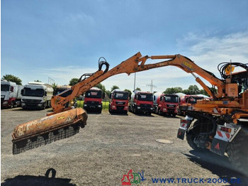 Tracteur agricole JCB Fastrac inklusive 4x4 Mulag Front + Heck Mäher: photos 3