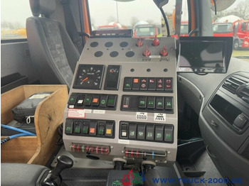 Balayeuse de voirie Mercedes-Benz 1833 Bucher Optifant 70 Separat Motor EasyDrive: photos 5