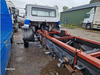 Tracteur routier Bedford TK 1020: photos 3