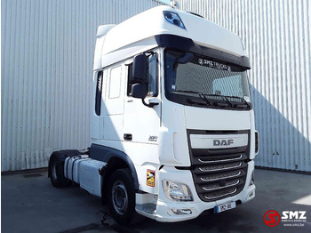 Tracteur routier DAF XF 460