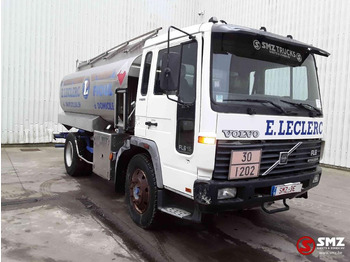 Camion citerne VOLVO FL6