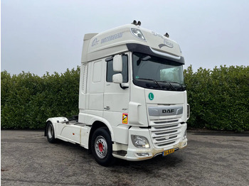 Tracteur routier DAF XF 530
