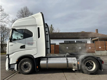 Tracteur routier neuf Iveco Stralis S-Way*460*LNG*Retarder*2 Tanks: photos 2