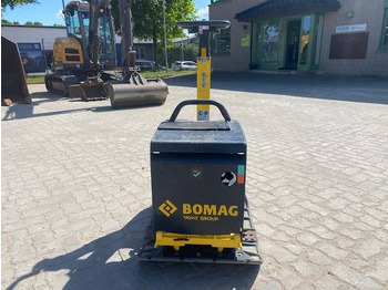 Plaque vibrante Bomag BPR 35/60 D MIETE / RENTAL (12005435): photos 3