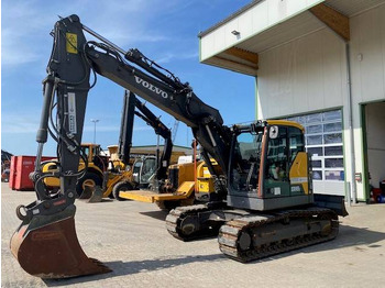 Pelle sur chenille VOLVO ECR145EL