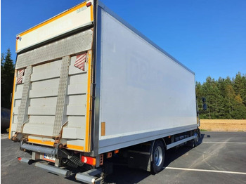 Camion fourgon Volvo FL 240: photos 4