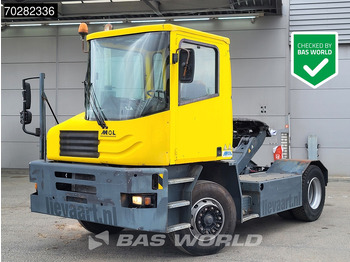 Tracteur portuaire MOL