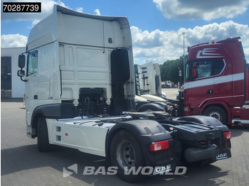 Tracteur routier DAF XF 530 4X2 SSC Retarder 2x Tanks Standklima Navi: photos 2