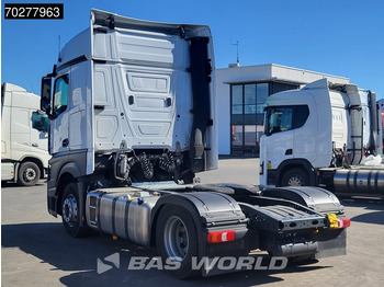 Tracteur routier Mercedes-Benz Actros 1851 Actros 4X2 BigSpace 2x Tanks: photos 2