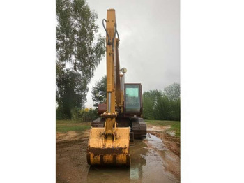 Pelle sur chenille CASE