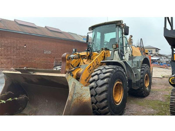 Chargeuse sur pneus LIEBHERR L 544