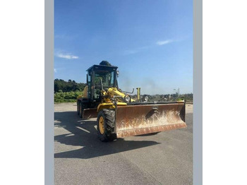 Niveleuse New Holland F106.6A 6X6 MACHINE SUISSE: photos 3