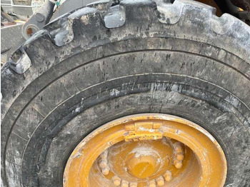Chargeuse sur pneus Volvo L110H: photos 5