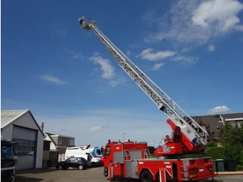 Camion de pompier DAF LF 55 250