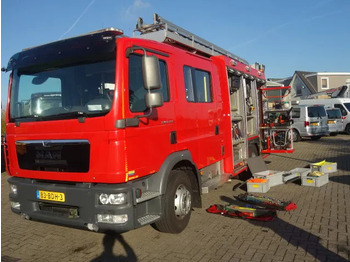 Camion de pompier MAN TGM 15.250