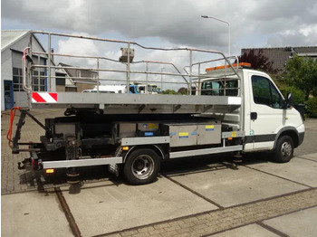 Véhicule utilitaire Iveco Daily 40C15 SKY WORKER PLATFORM: photos 3