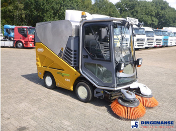 Balayeuse de voirie Applied sweeper Green machine 636: photos 2