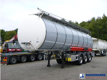 Semi-remorque citerne KÄSSBOHRER