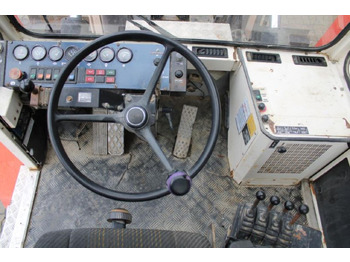 Chariot élévateur diesel SveTruck 1260-30: photos 4