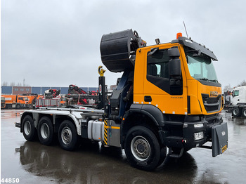 Camion ampliroll, Camion grue Iveco Trakker AD380T41W 8x6 Euro 6 HMF 19 Tonmeter Z-kraan: photos 5
