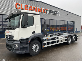 Camion ampliroll Mercedes-Benz Actros 2643 VDL 21 Ton haakarmsysteem: photos 2