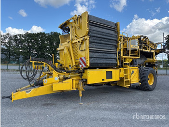 Arracheuse de pommes de terre ROPA