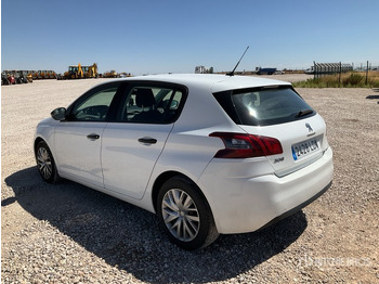 Voiture PEUGEOT