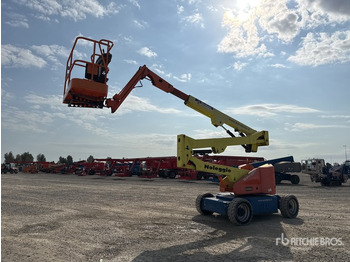 Nacelle articulée JLG E450AJ