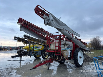 Pulvérisateur traîné