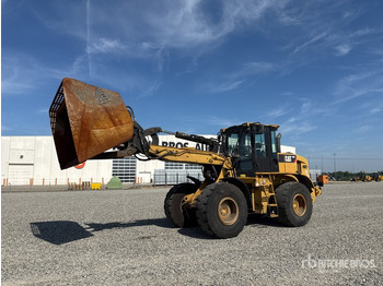 Chargeuse sur pneus CATERPILLAR 930H
