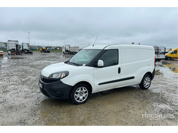 Fourgonnette FIAT Doblo Cargo