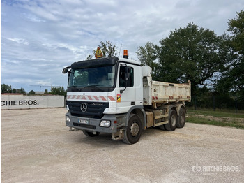 Camion benne MERCEDES-BENZ Actros 3336