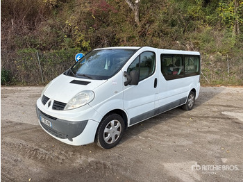 Transport de personnes RENAULT Trafic