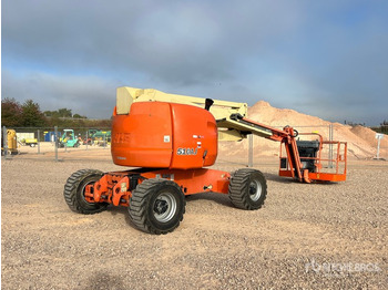 Nacelle articulée JLG