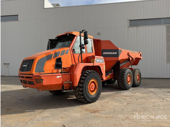 Tombereau articulé DOOSAN DA30