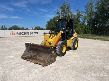 Chargeuse sur pneus YANMAR