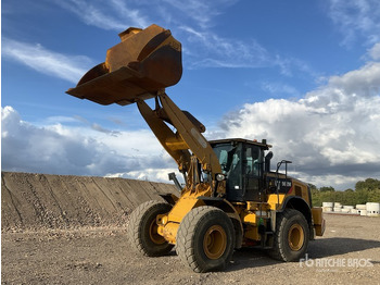 Chargeuse sur pneus CATERPILLAR 962M