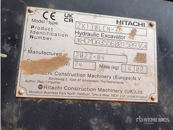 Pelle sur chenille HITACHI ZX130LCN-7
