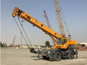 Grue automotrice lente GROVE
