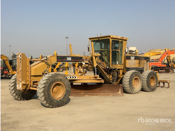 Niveleuse CATERPILLAR 14H