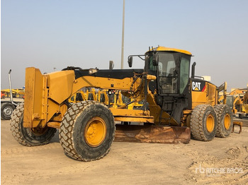 Niveleuse CATERPILLAR 14