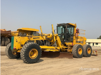 Niveleuse KOMATSU