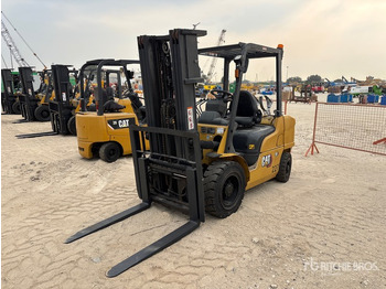 Chariot élévateur CATERPILLAR GP