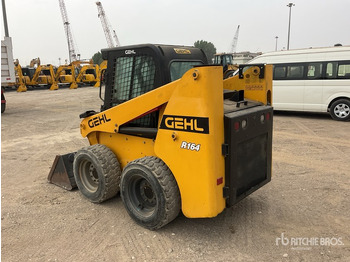Mini chargeuse 2022 Gehl R164: photos 3